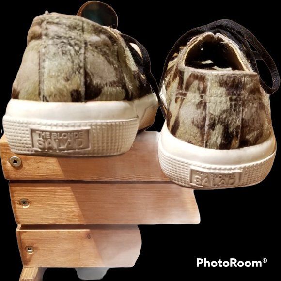 SUPERGA × TBS Ponyhair Camo Wmns Sneaker (Size 6) - Picture 7 of 16